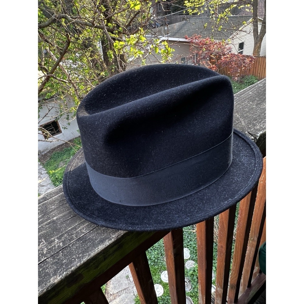 Goorin Bros. Fedora Hat "The Doctor" Black Large w/ Feathers - Picture 5 of 13
